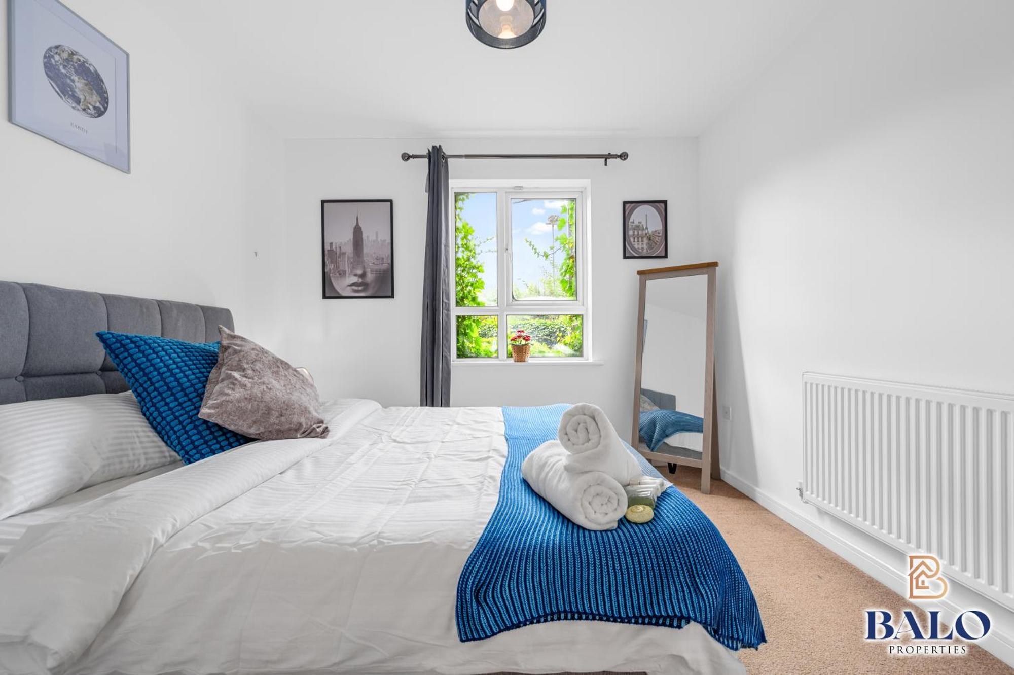 Modern Spacious 2Bedroom Apartment Great! Location By Etihad Mancity Stadium& Coop Live Arena マンチェスター エクステリア 写真